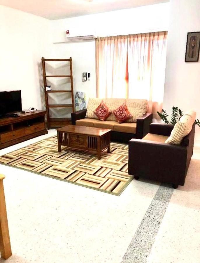 Kerteh Apartment Buitenkant foto